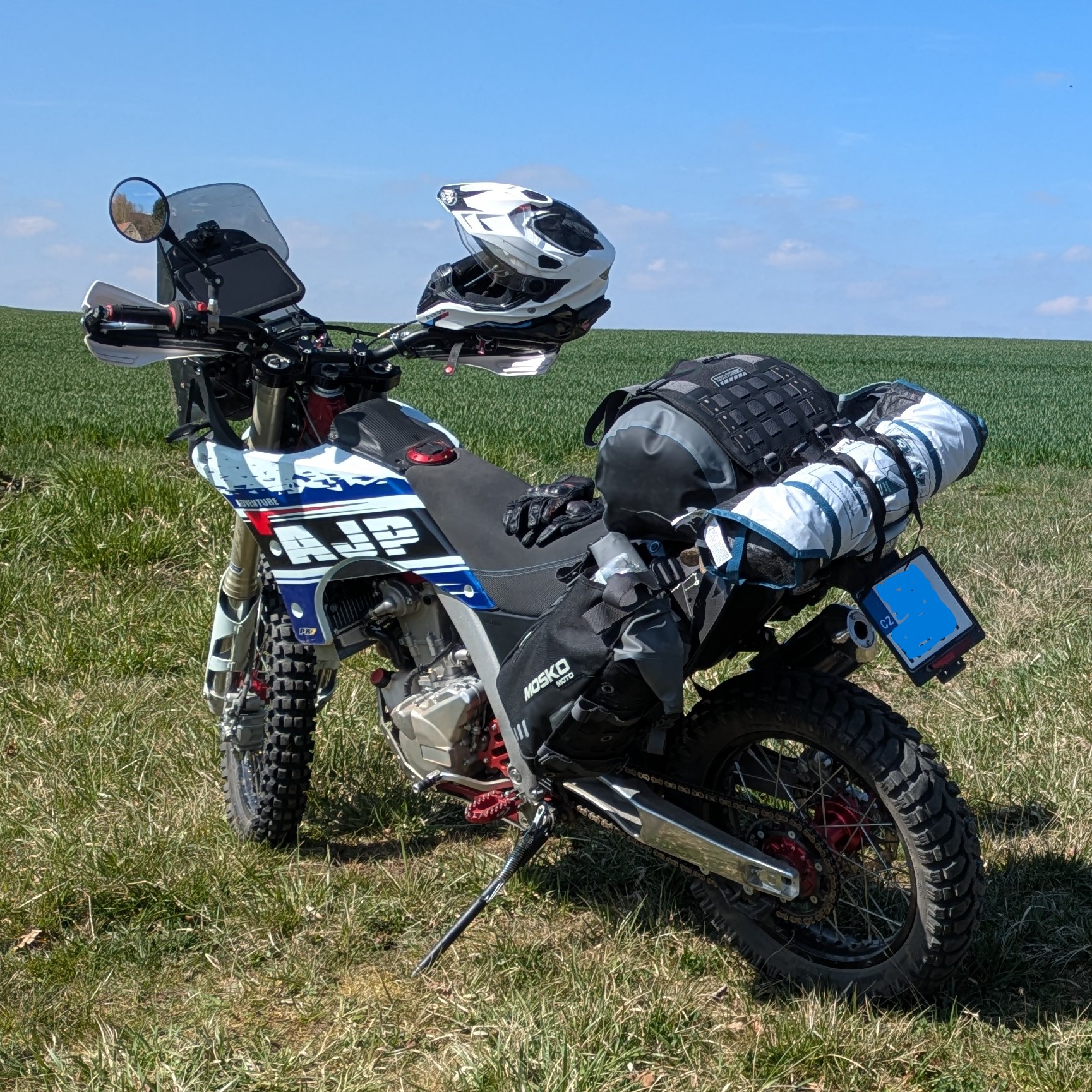 AJP PR7 Luggage Rack – Mosko Moto RECKLESS Compatible - Image 9
