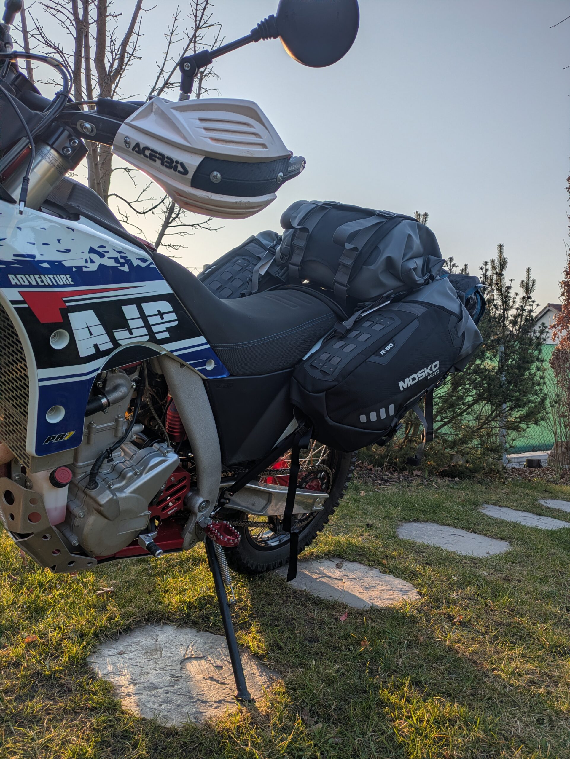 AJP PR7 Luggage Rack – Mosko Moto RECKLESS Compatible - Image 10
